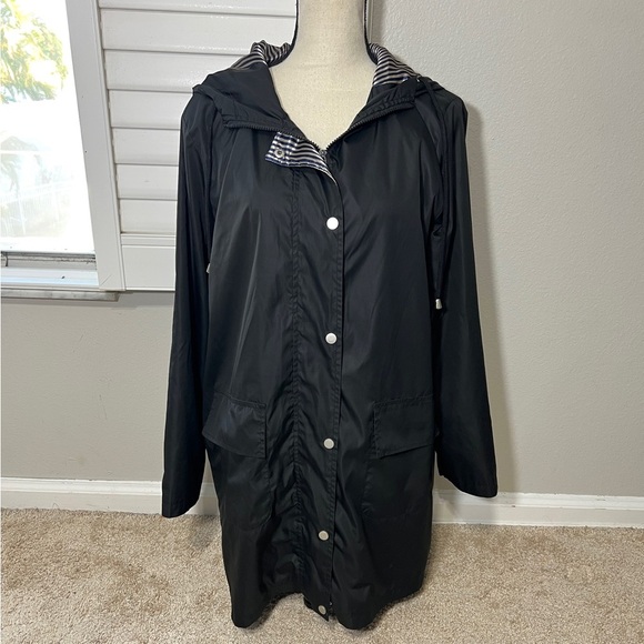 Women Black Rain Coat Jacket Size L Hooded Pockets Zip Snap Outdoor windbreaker - Picture 8 of 9